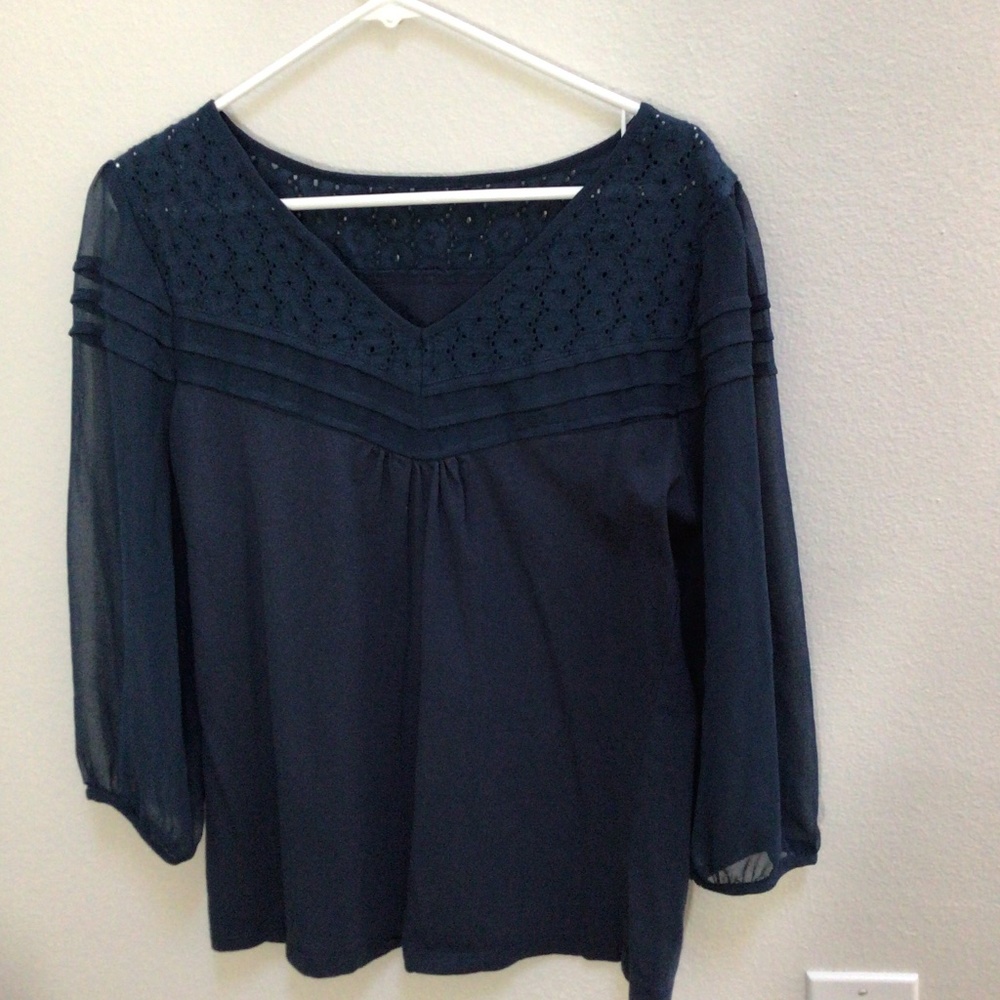 Cute Lace Top Large